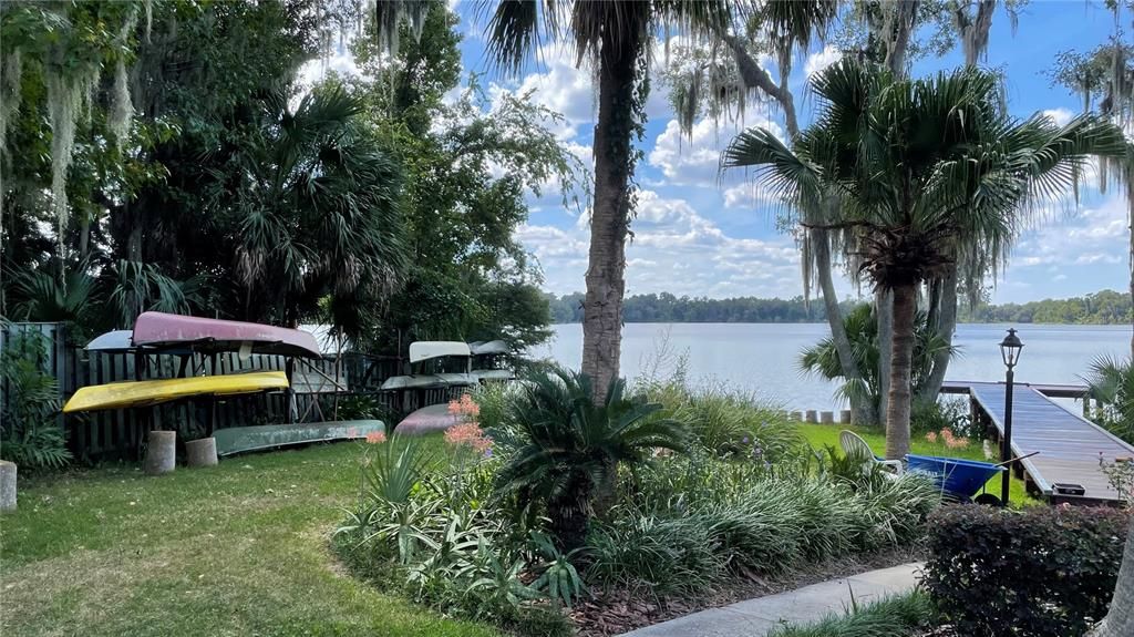 For Sale: $199,000 (2 beds, 1 baths, 1284 Square Feet)