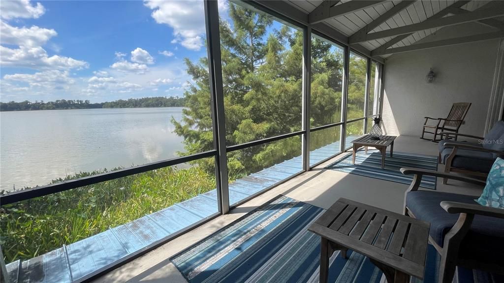 For Sale: $199,000 (2 beds, 1 baths, 1284 Square Feet)