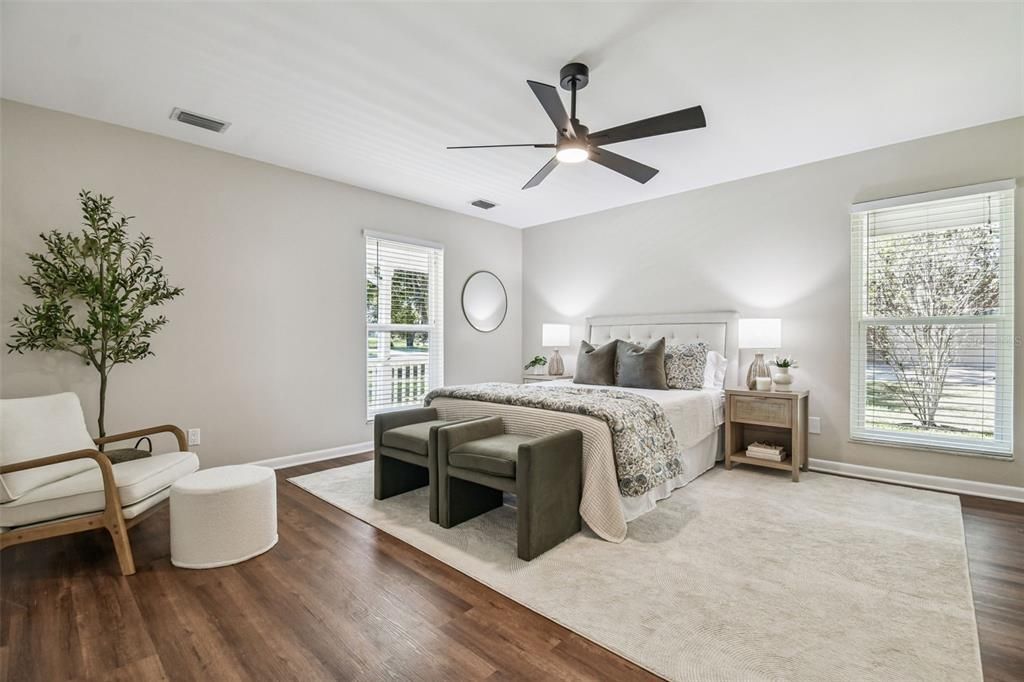 Active With Contract: $536,000 (3 beds, 2 baths, 2199 Square Feet)