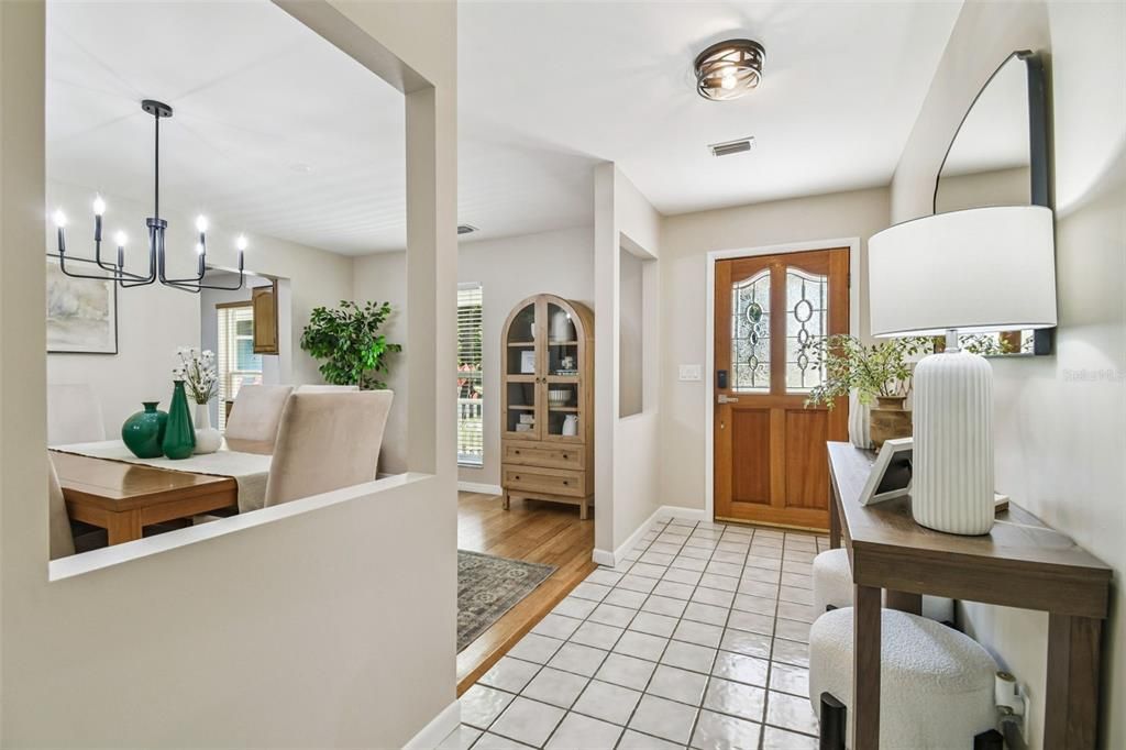 Active With Contract: $536,000 (3 beds, 2 baths, 2199 Square Feet)