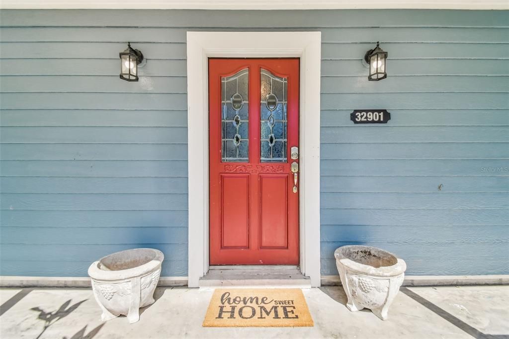 Active With Contract: $536,000 (3 beds, 2 baths, 2199 Square Feet)