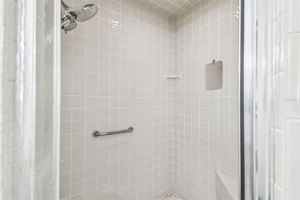 Active With Contract: $536,000 (3 beds, 2 baths, 2199 Square Feet)