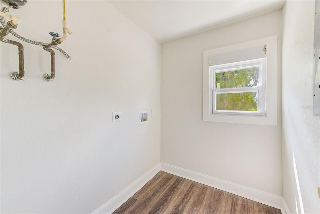 For Sale: $795,000 (4 beds, 3 baths, 3268 Square Feet)