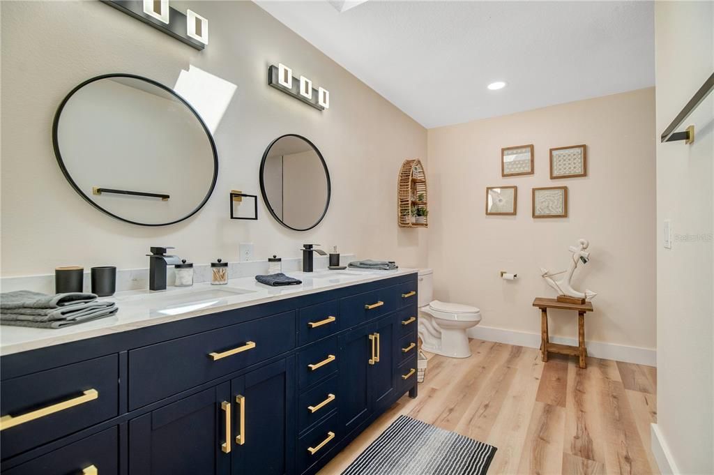 Activo con contrato: $499,000 (3 camas, 2 baños, 1769 Pies cuadrados)