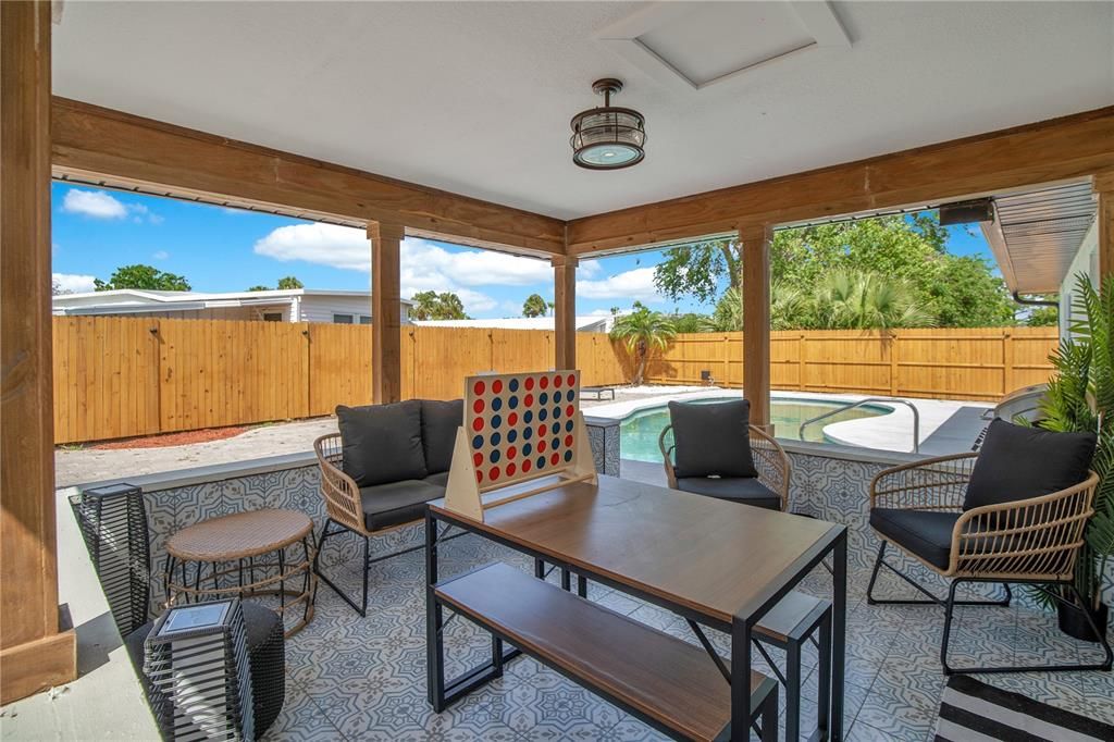 Activo con contrato: $499,000 (3 camas, 2 baños, 1769 Pies cuadrados)