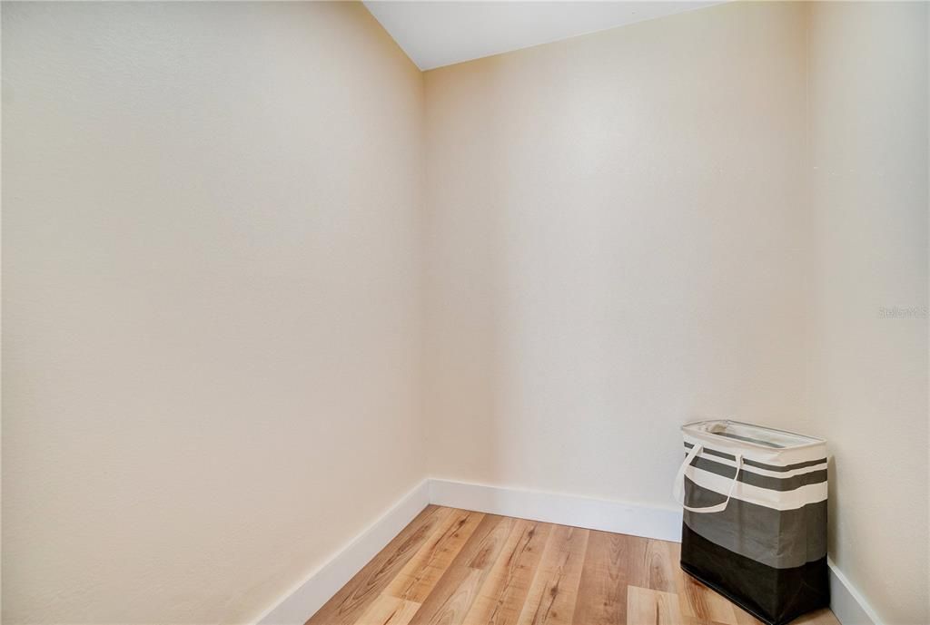 Activo con contrato: $499,000 (3 camas, 2 baños, 1769 Pies cuadrados)