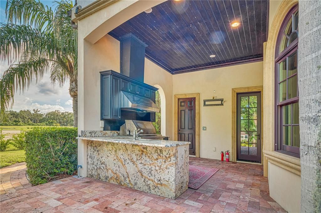 En Venta: $4,150,000 (6 camas, 6 baños, 6820 Pies cuadrados)