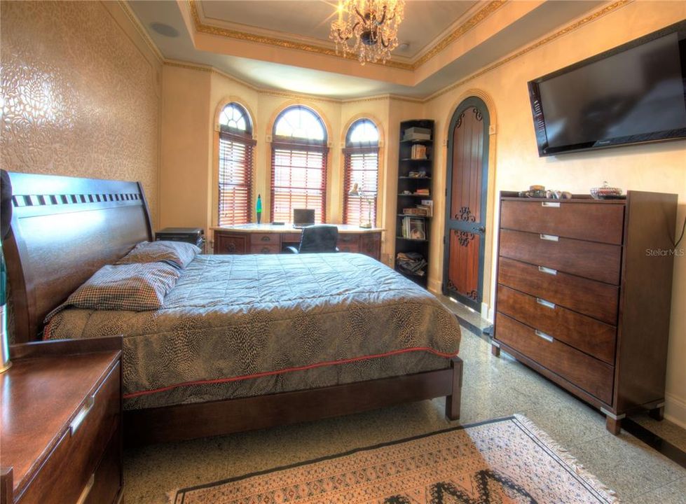 For Sale: $4,200,000 (6 beds, 6 baths, 6820 Square Feet)