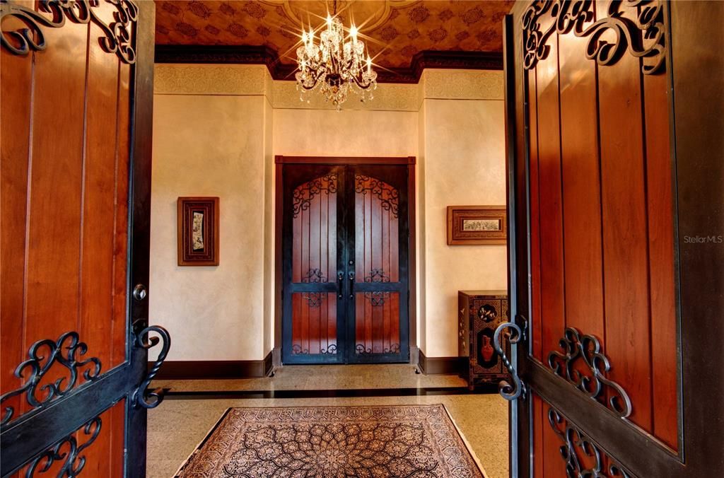 For Sale: $4,200,000 (6 beds, 6 baths, 6820 Square Feet)