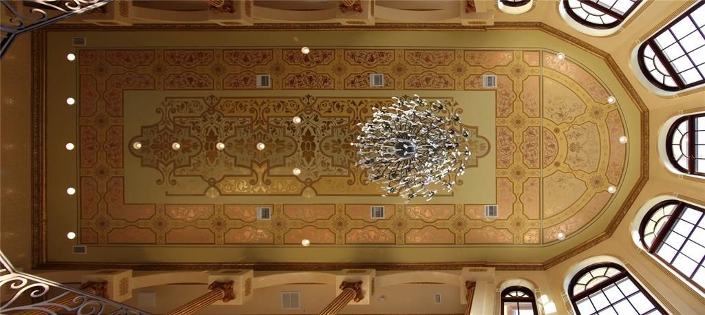 For Sale: $4,200,000 (6 beds, 6 baths, 6820 Square Feet)