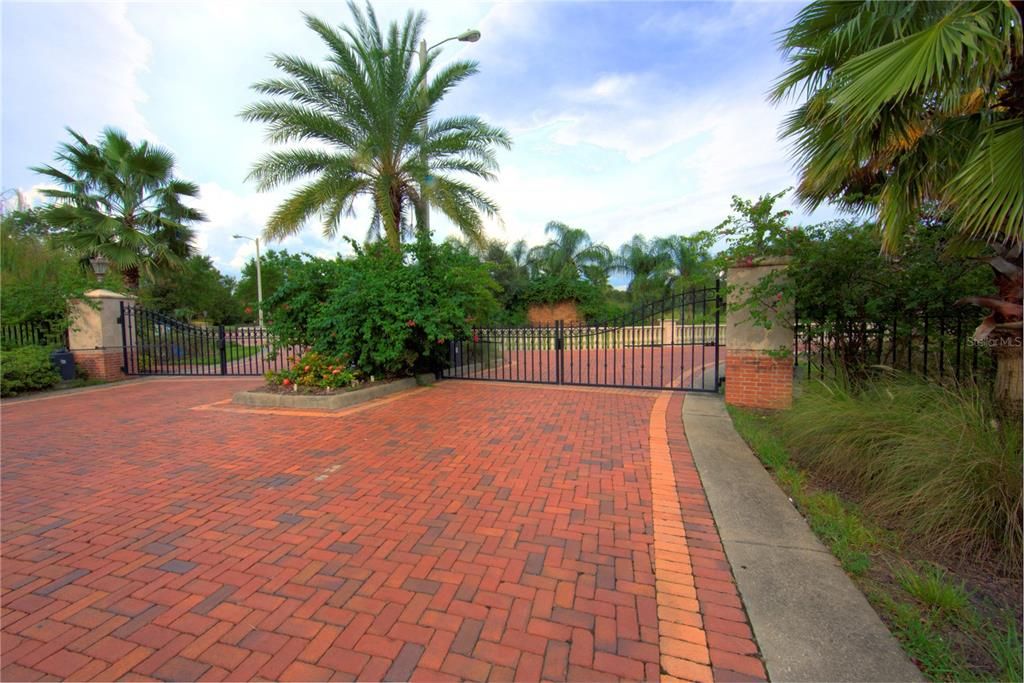 For Sale: $4,200,000 (6 beds, 6 baths, 6820 Square Feet)