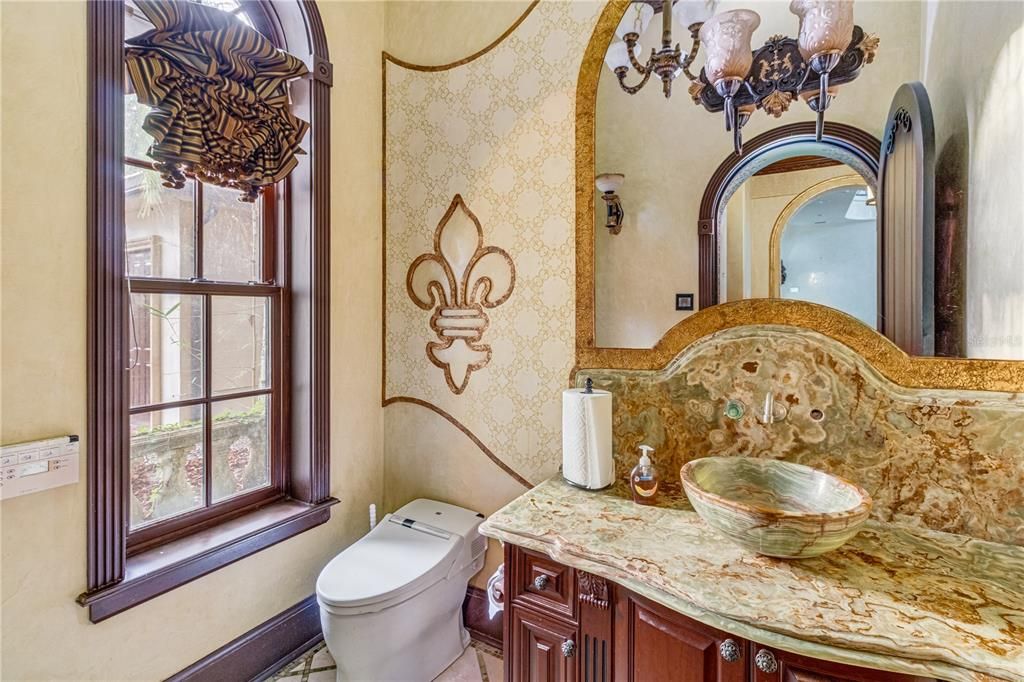 En Venta: $4,150,000 (6 camas, 6 baños, 6820 Pies cuadrados)