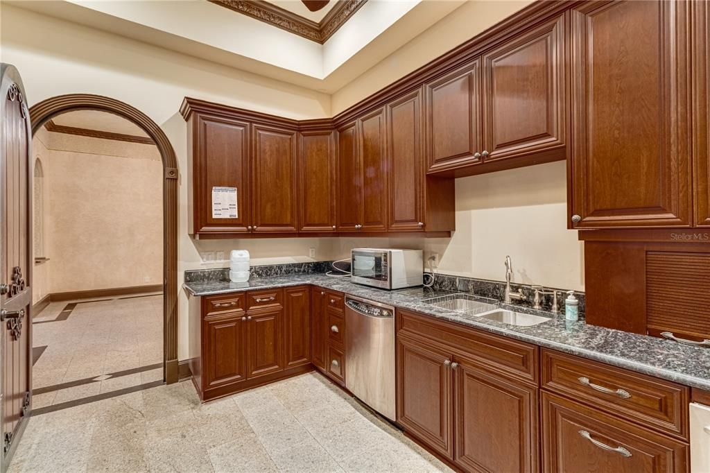 En Venta: $4,150,000 (6 camas, 6 baños, 6820 Pies cuadrados)