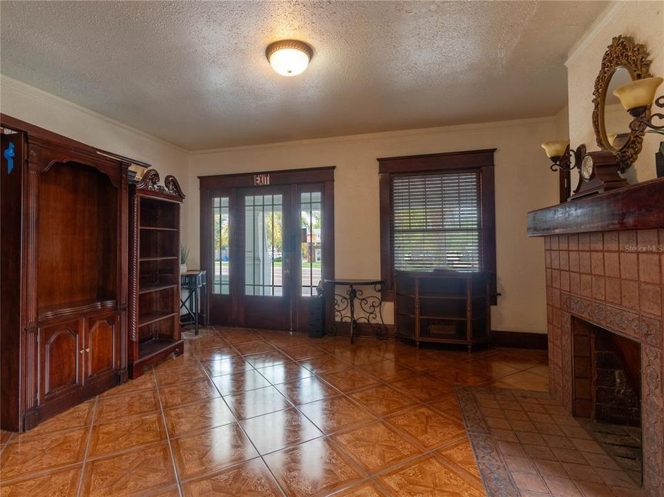 En Venta: $32,400 (0 camas, 0 baños, 2007 Pies cuadrados)