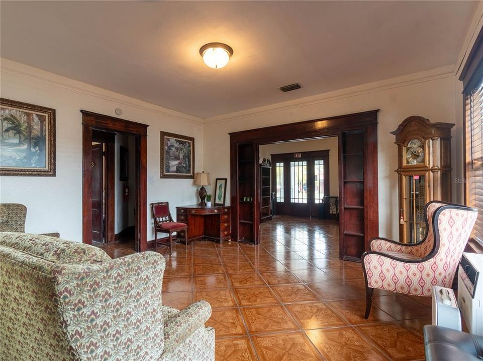 En Venta: $32,400 (0 camas, 0 baños, 2007 Pies cuadrados)