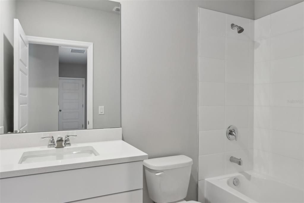 For Sale: $269,580 (3 beds, 2 baths, 1269 Square Feet)