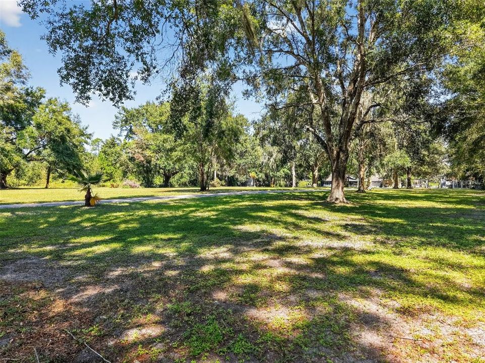 En Venta: $549,900 (3 camas, 2 baños, 2606 Pies cuadrados)