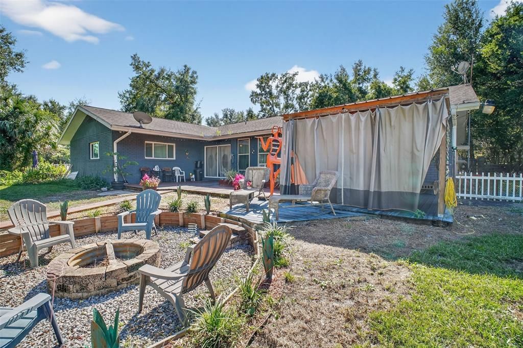 En Venta: $549,900 (3 camas, 2 baños, 2606 Pies cuadrados)