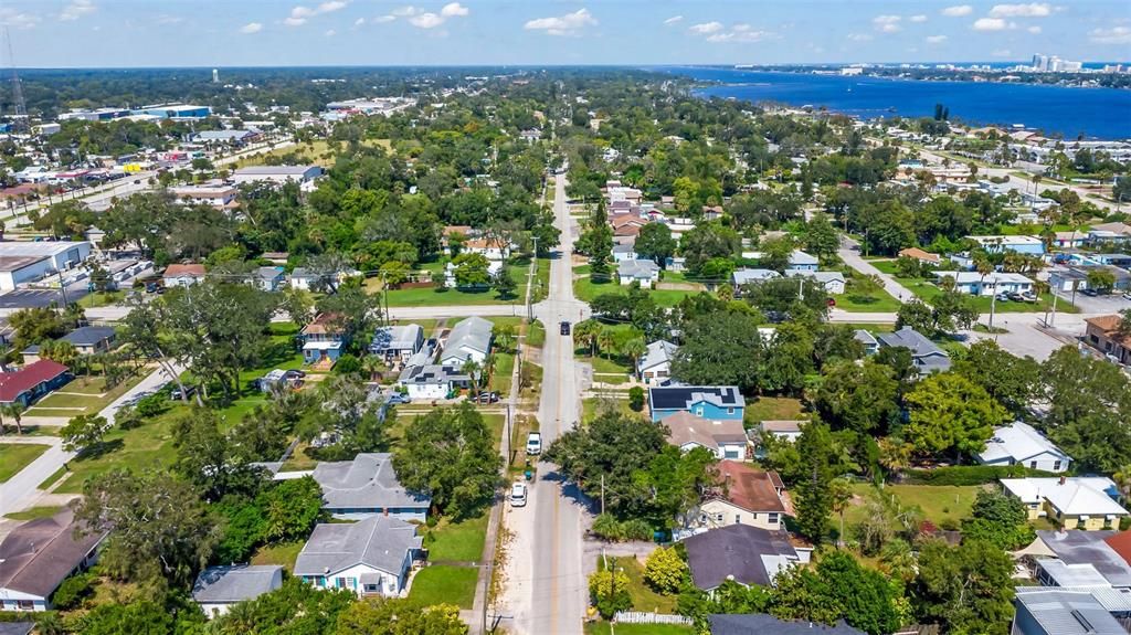 Active With Contract: $199,000 (3 beds, 2 baths, 1322 Square Feet)