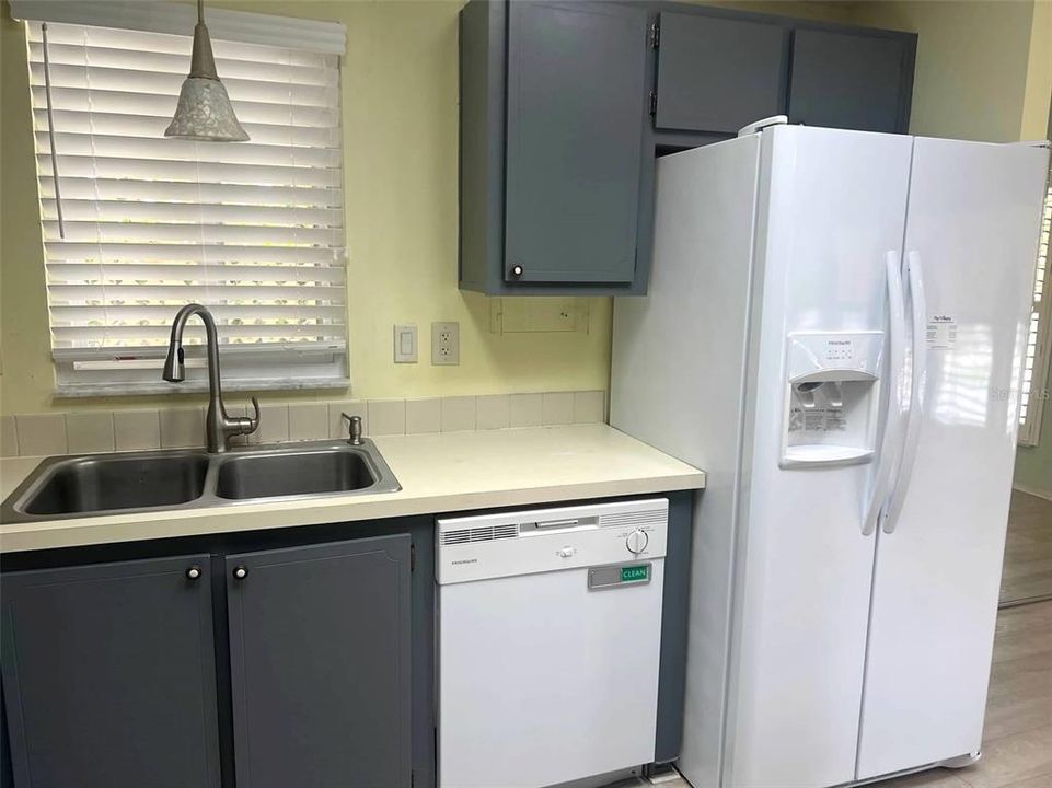 Activo con contrato: $179,900 (2 camas, 2 baños, 1144 Pies cuadrados)