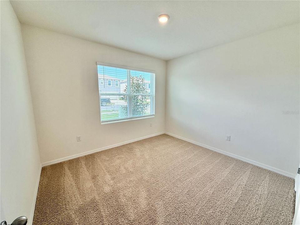 Active With Contract: $2,000 (3 beds, 2 baths, 1672 Square Feet)