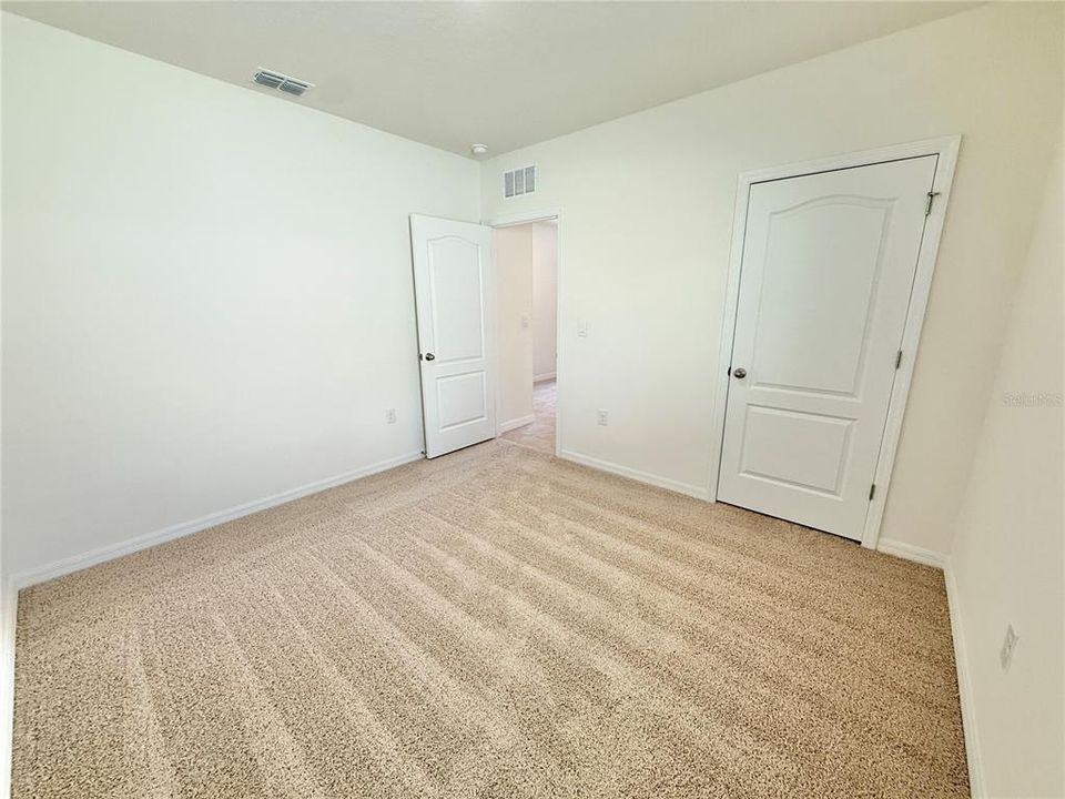 Active With Contract: $2,000 (3 beds, 2 baths, 1672 Square Feet)