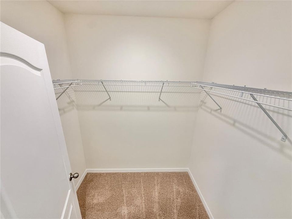 Active With Contract: $2,000 (3 beds, 2 baths, 1672 Square Feet)