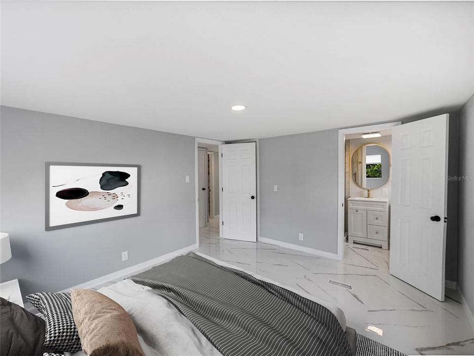 Active With Contract: $158,900 (2 beds, 2 baths, 864 Square Feet)