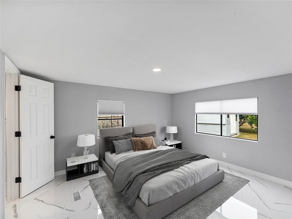 Active With Contract: $158,900 (2 beds, 2 baths, 864 Square Feet)