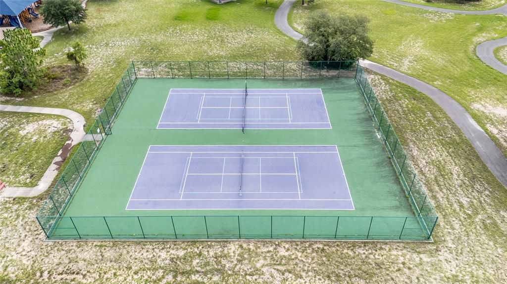 Active With Contract: $279,900 (3 beds, 2 baths, 1394 Square Feet)