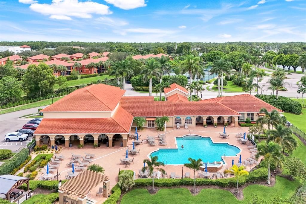 For Sale: $274,900 (2 beds, 2 baths, 1107 Square Feet)