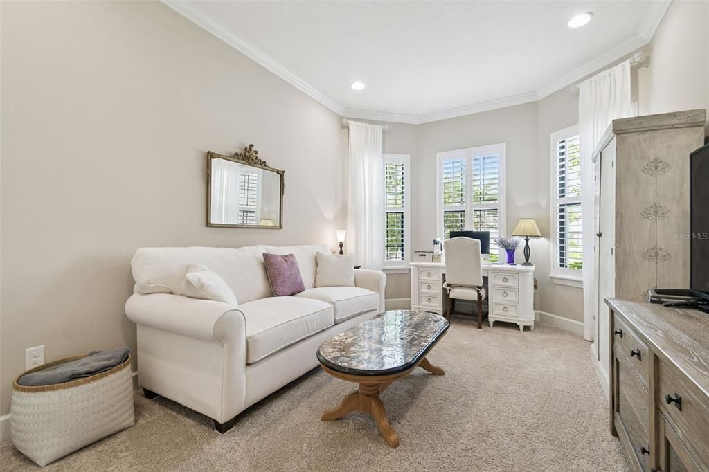 En Venta: $725,000 (4 camas, 3 baños, 2332 Pies cuadrados)