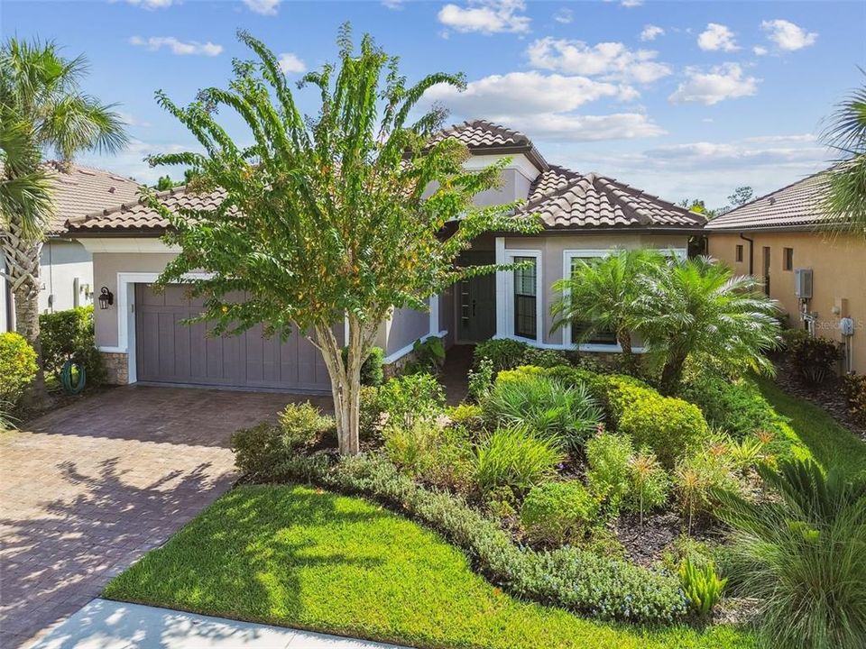 En Venta: $725,000 (4 camas, 3 baños, 2332 Pies cuadrados)