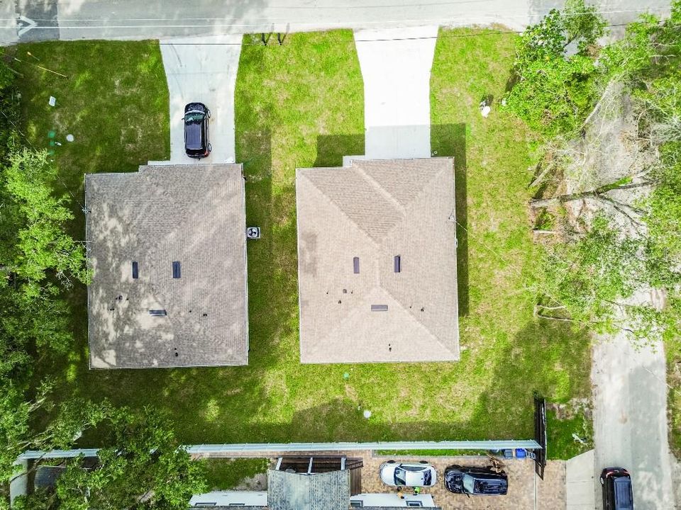 Active With Contract: $385,000 (3 beds, 2 baths, 1200 Square Feet)