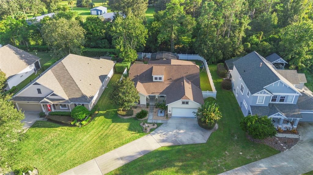 Под контрактом: $425,000 (4 спален, 3 ванн, 2210 Квадратных фут)