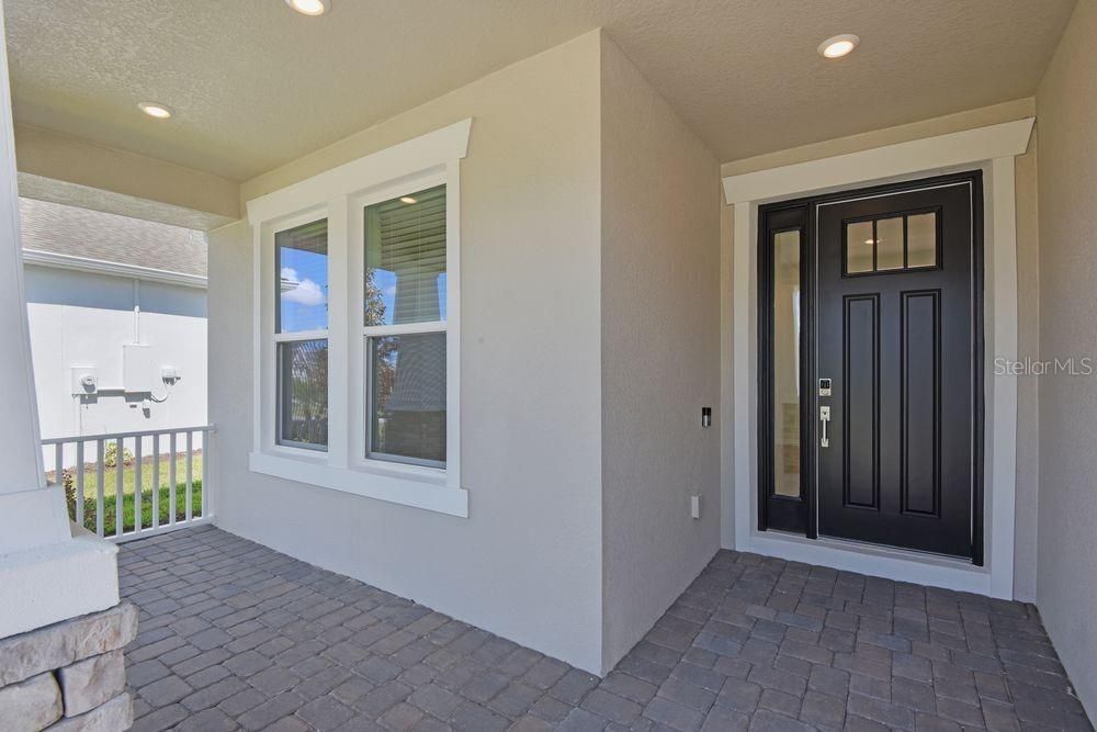 Active With Contract: $425,000 (3 beds, 2 baths, 2394 Square Feet)