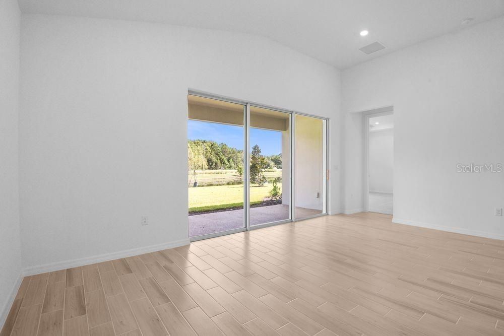 Active With Contract: $425,000 (3 beds, 2 baths, 2394 Square Feet)