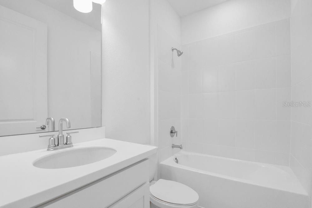 Active With Contract: $425,000 (3 beds, 2 baths, 2394 Square Feet)