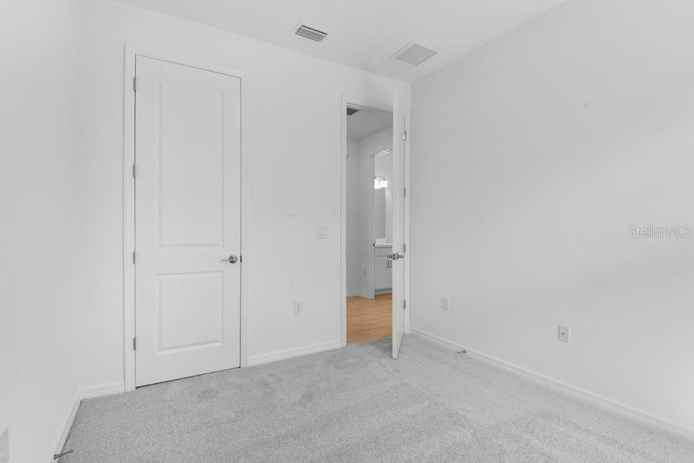 Active With Contract: $425,000 (3 beds, 2 baths, 2394 Square Feet)