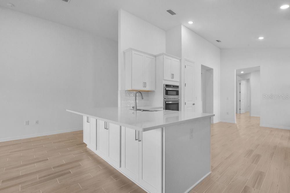 Active With Contract: $425,000 (3 beds, 2 baths, 2394 Square Feet)