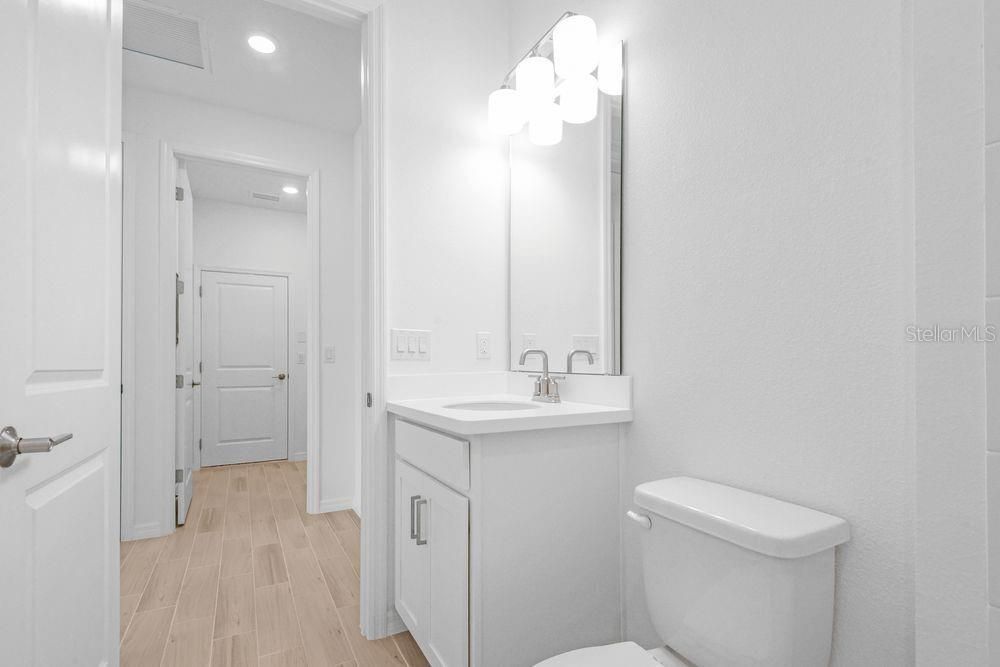 Active With Contract: $425,000 (3 beds, 2 baths, 2394 Square Feet)