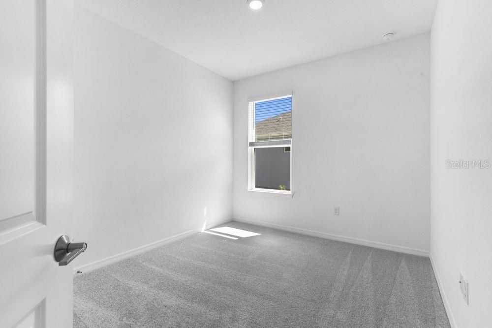 Active With Contract: $425,000 (3 beds, 2 baths, 2394 Square Feet)