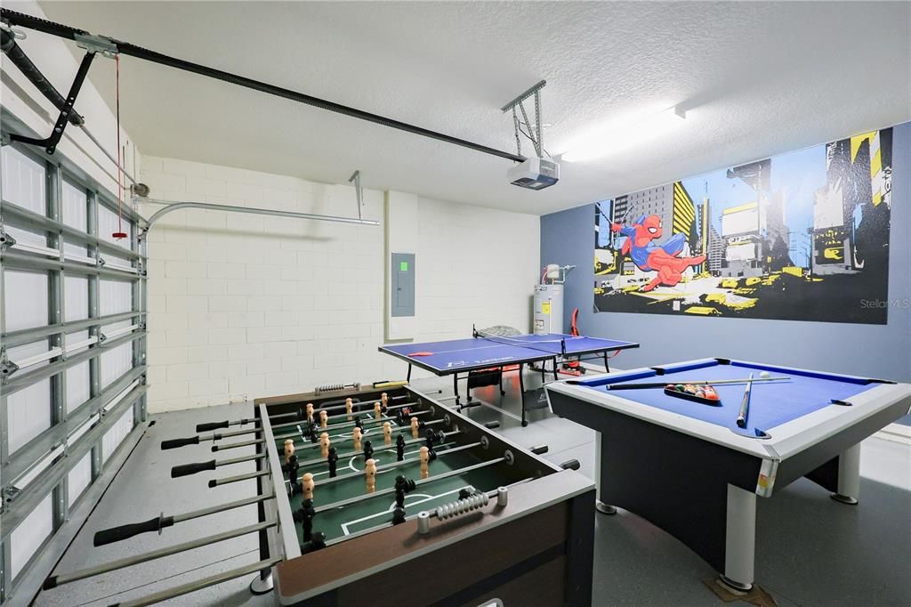 Под контрактом: $469,900 (5 спален, 4 ванн, 2492 Квадратных фут)