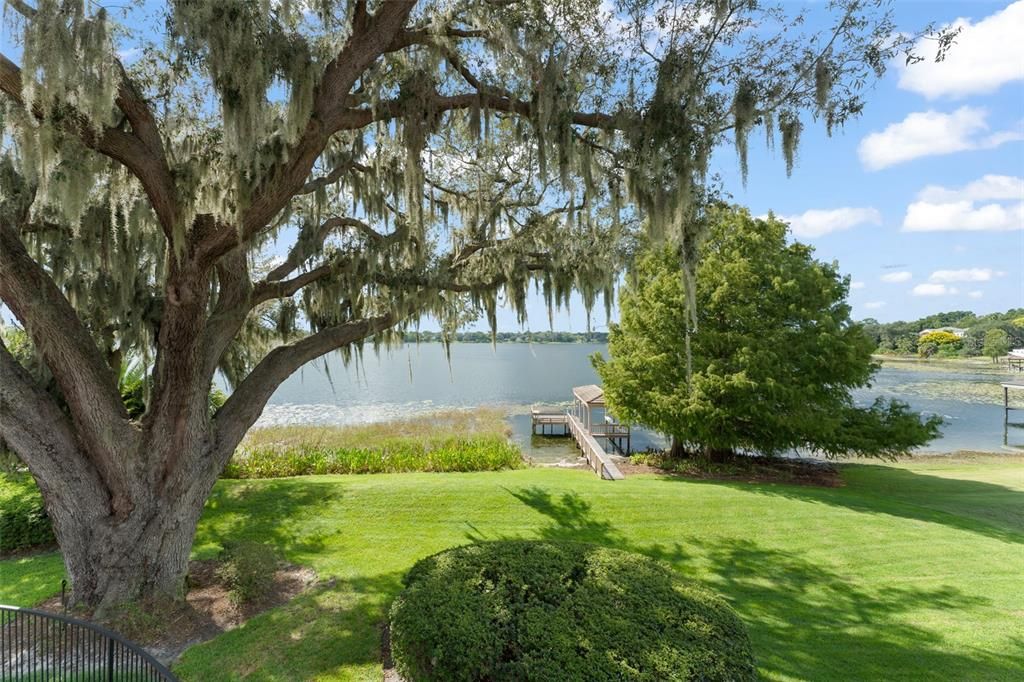 For Sale: $4,900,000 (5 beds, 4 baths, 5548 Square Feet)