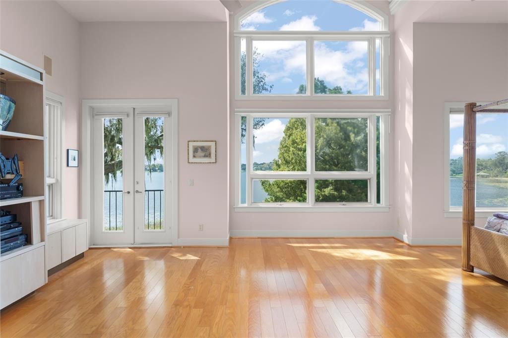 For Sale: $4,900,000 (5 beds, 4 baths, 5548 Square Feet)