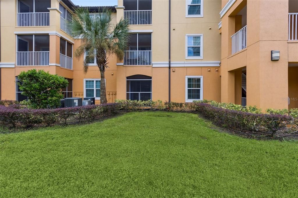 Activo con contrato: $184,900 (1 camas, 1 baños, 734 Pies cuadrados)