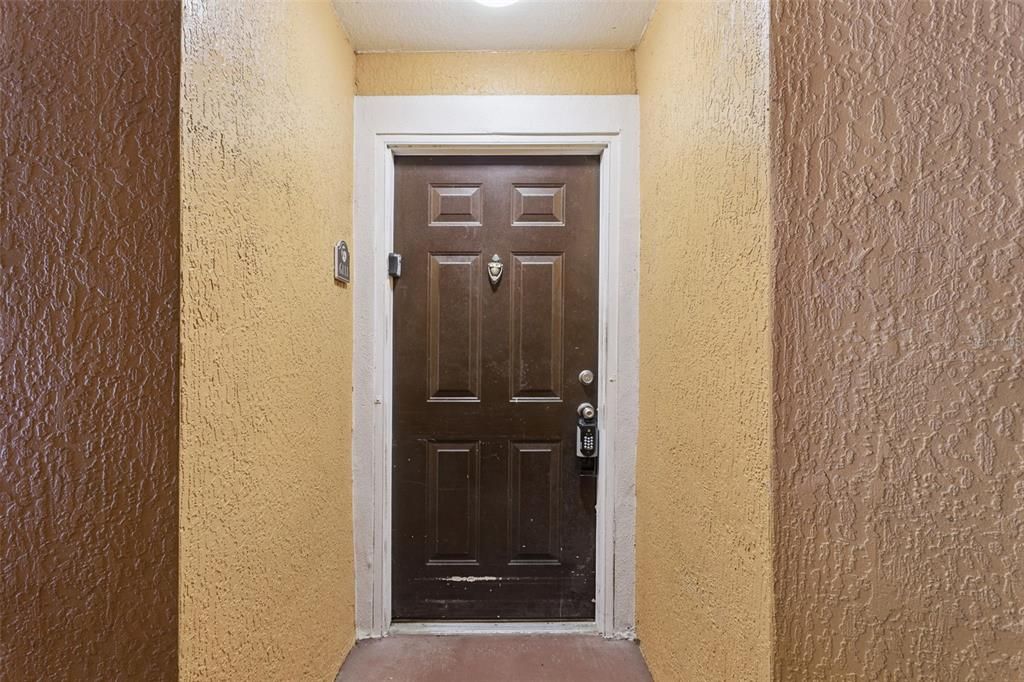 Activo con contrato: $184,900 (1 camas, 1 baños, 734 Pies cuadrados)