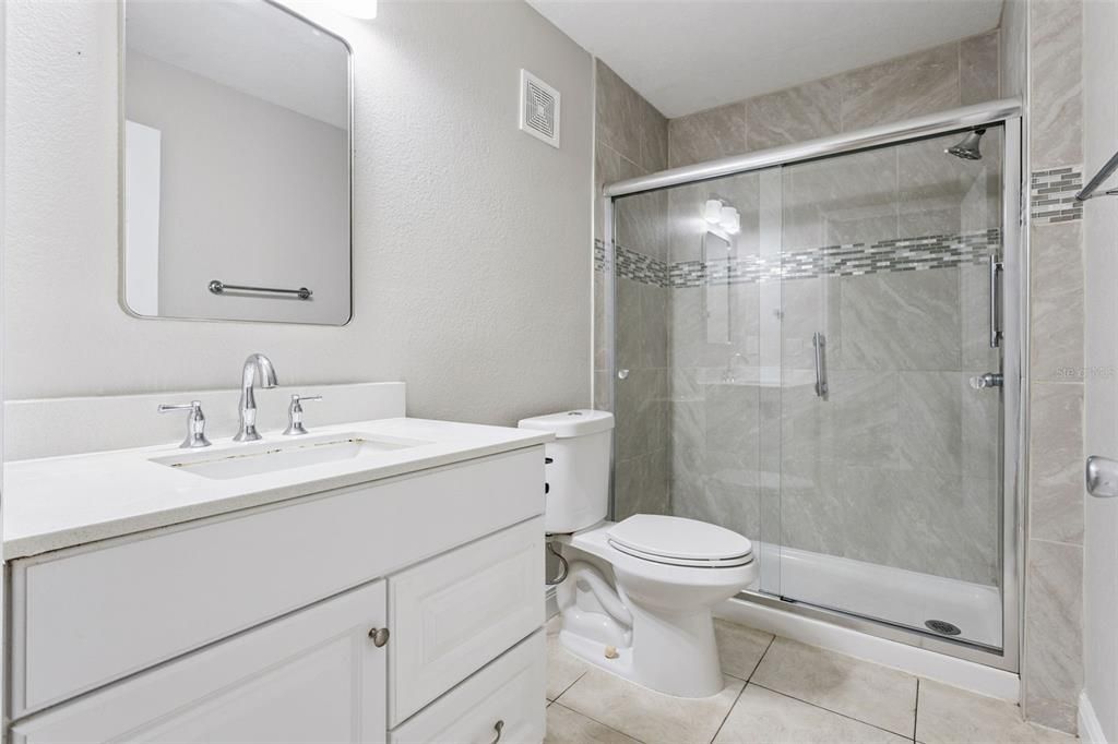 Activo con contrato: $184,900 (1 camas, 1 baños, 734 Pies cuadrados)