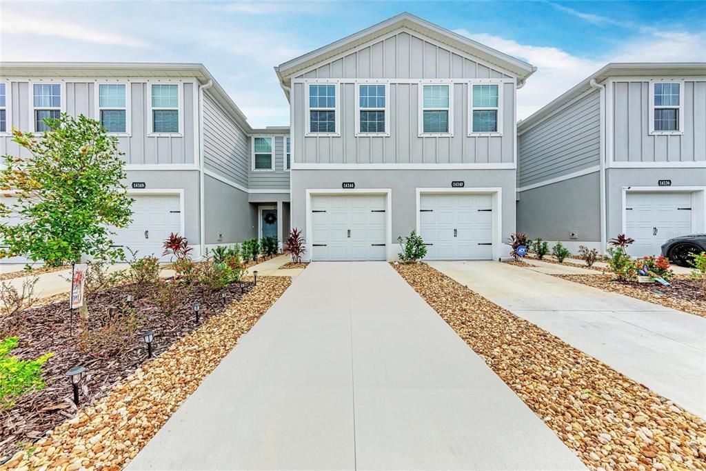 На продажу: $298,500 (3 спален, 2 ванн, 1431 Квадратных фут)