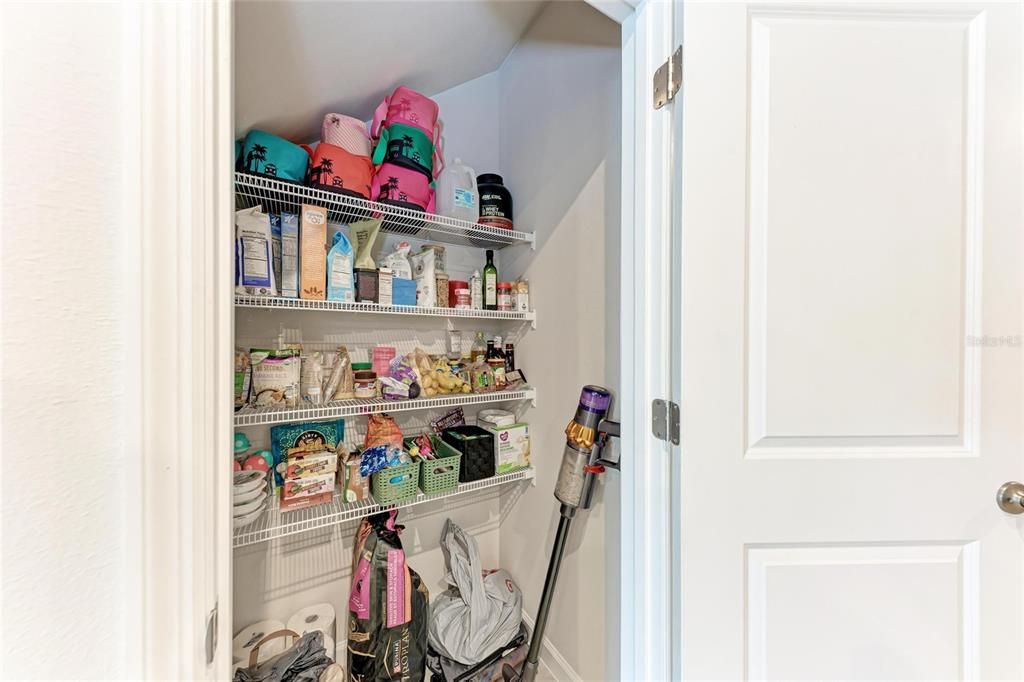 На продажу: $298,500 (3 спален, 2 ванн, 1431 Квадратных фут)